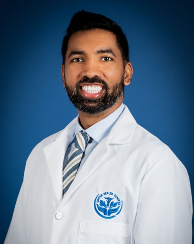 Rajpreet Sini is an internal medicine doctor for United Health Centers